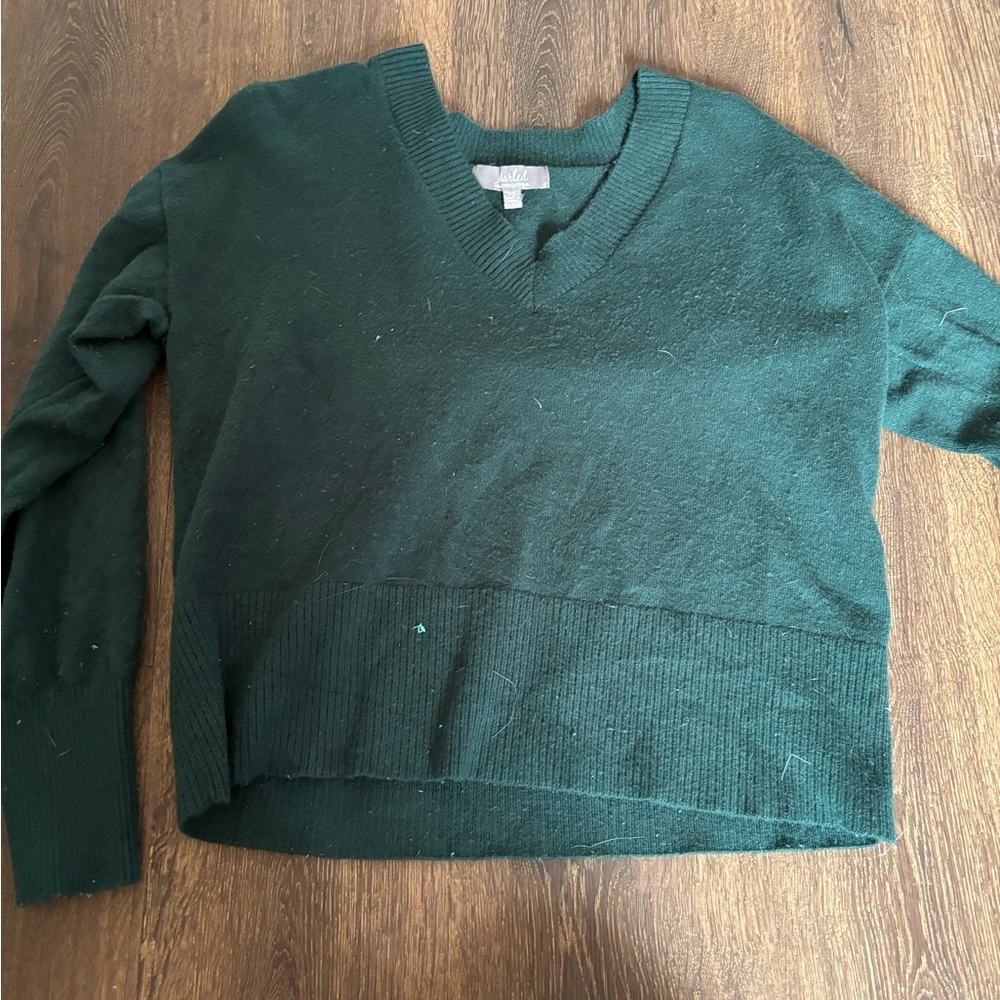 Wild Fable Deep Green V-Neck Sweater